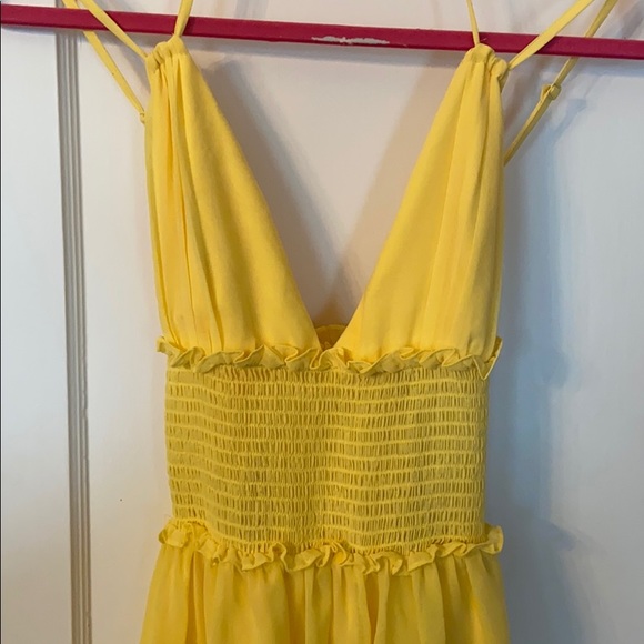 Strappy yellow Bebe mini dress - Picture 2 of 4